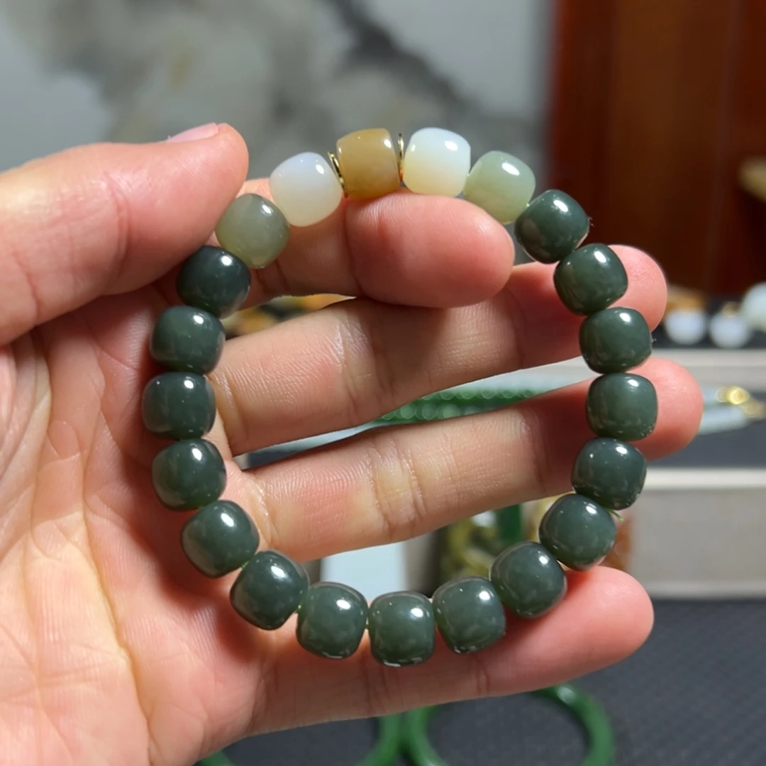 和田玉未镶嵌吊坠(不含链)