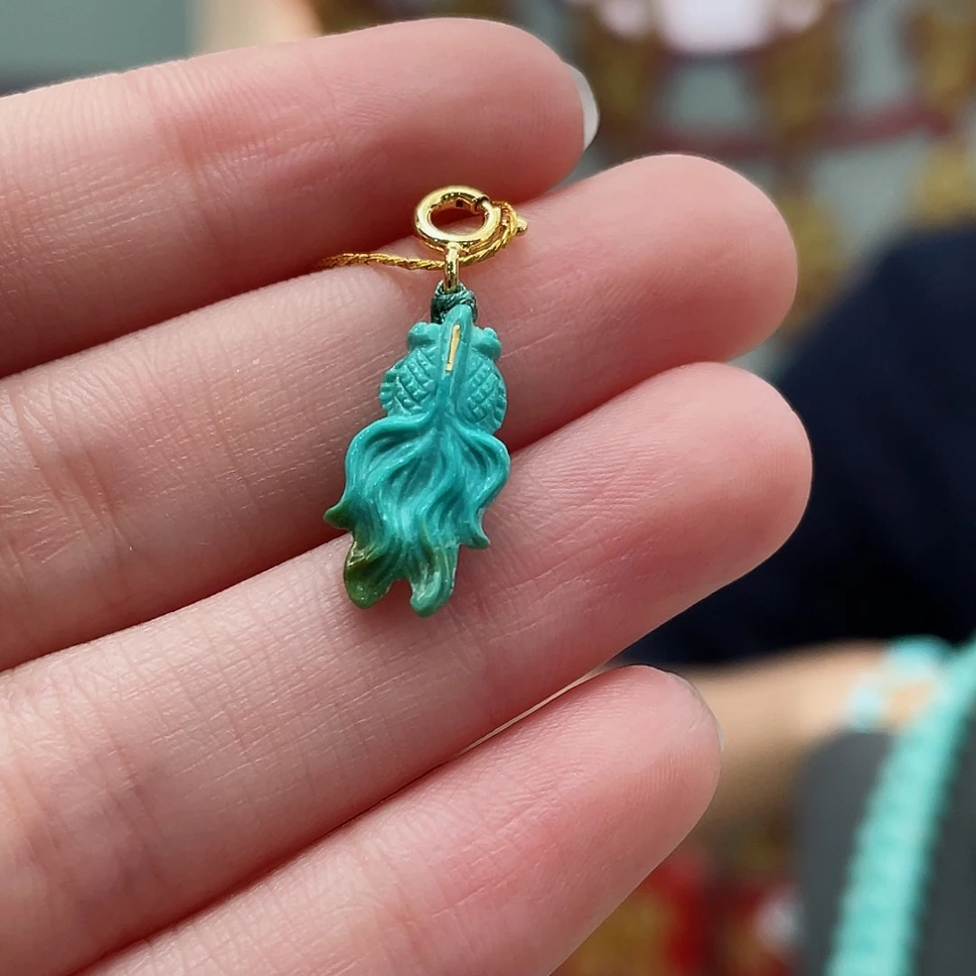 绿松石颈饰未镶嵌