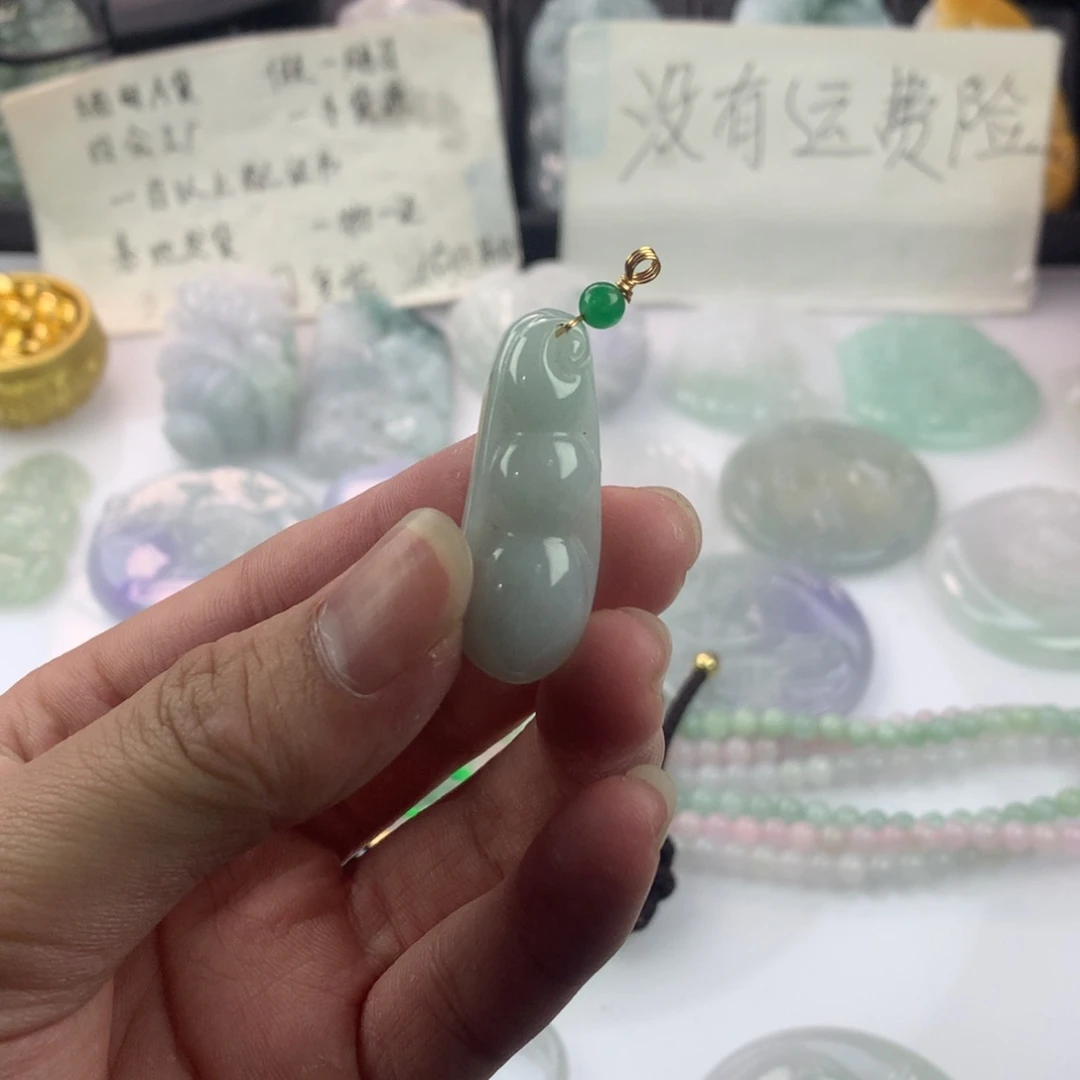 翡翠颈饰未镶嵌＿