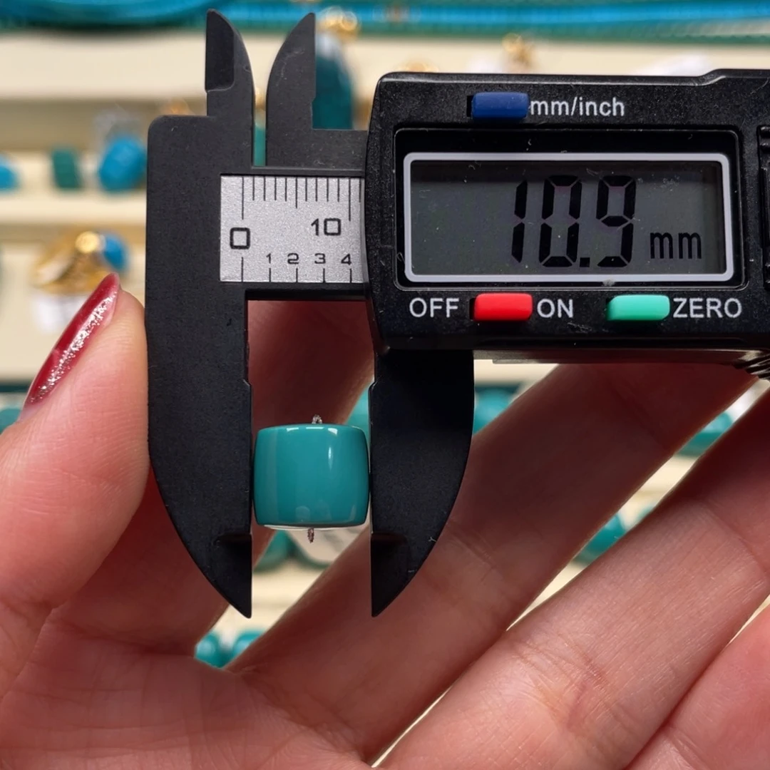 未镶嵌绿松石珠宝奇石直切