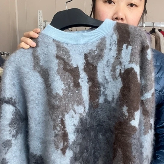 兰黛加厚圆领一件