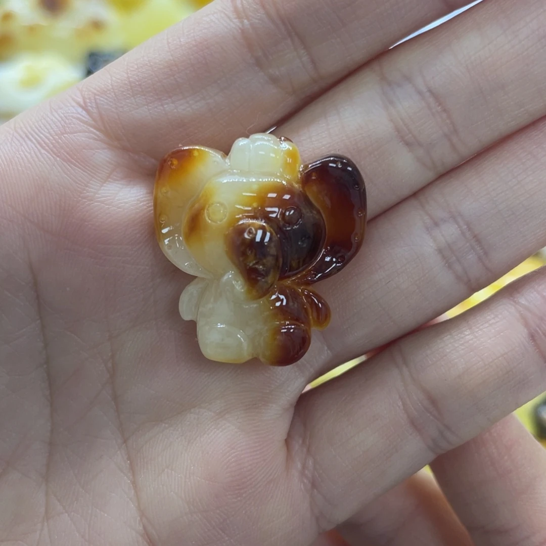 琥珀裸石未镶嵌4克大象