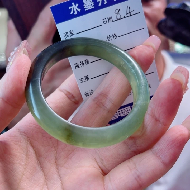 蛇纹石玉未镶嵌手镯手镯