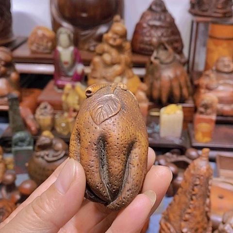 贡木?****?华彩木作摆件