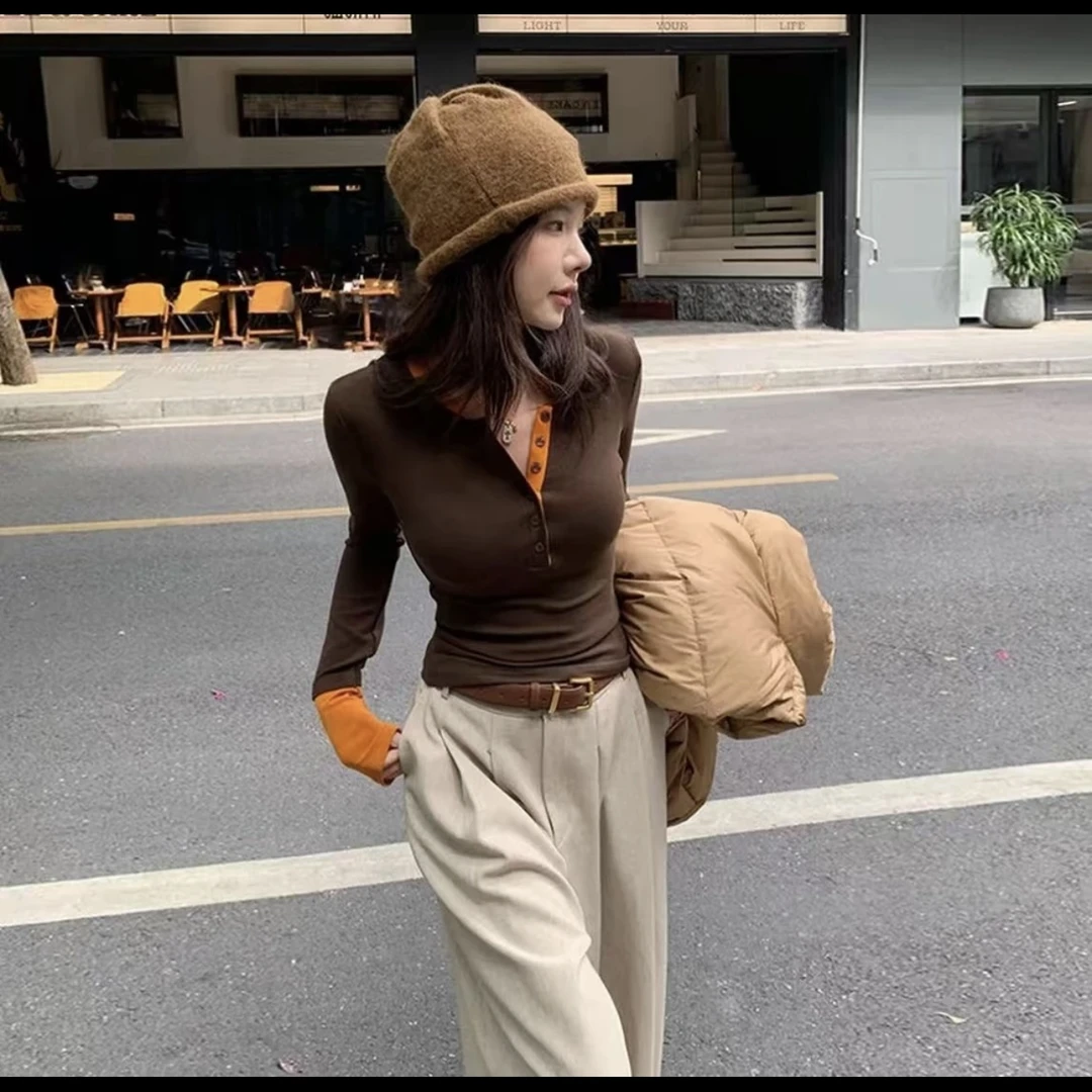 【三姐】运补 街头风针织早秋女排扣V领T恤显瘦黑色紧身秋冬