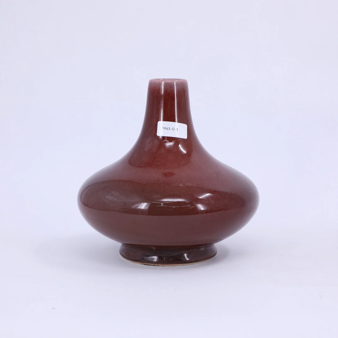 古陶瓷/红釉荸荠瓶LOT0943