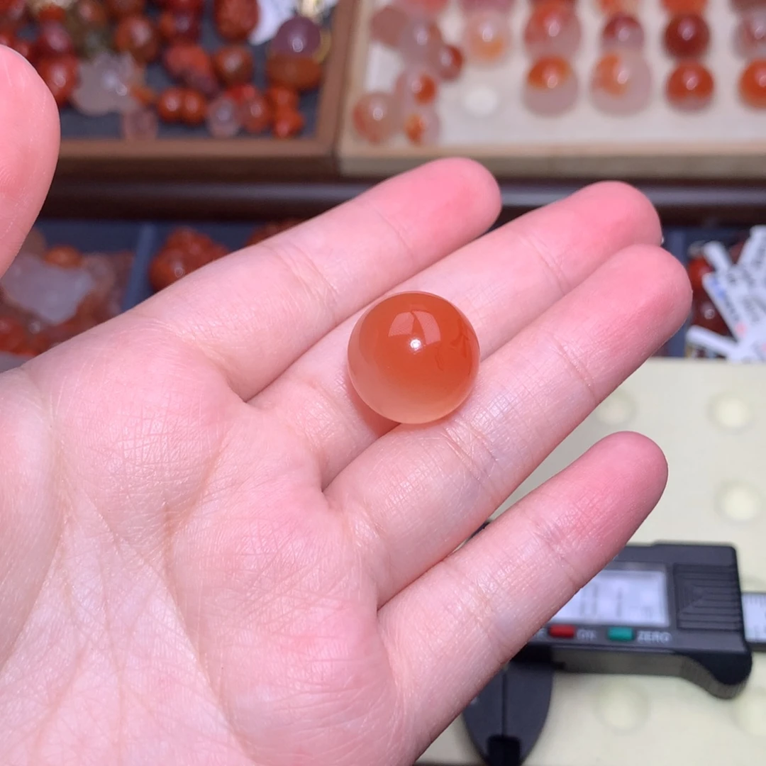 南红玛瑙未镶嵌珠宝半成品冰飘单珠