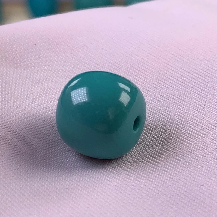 绿松石未镶嵌珠宝奇石11.2x10.6mm