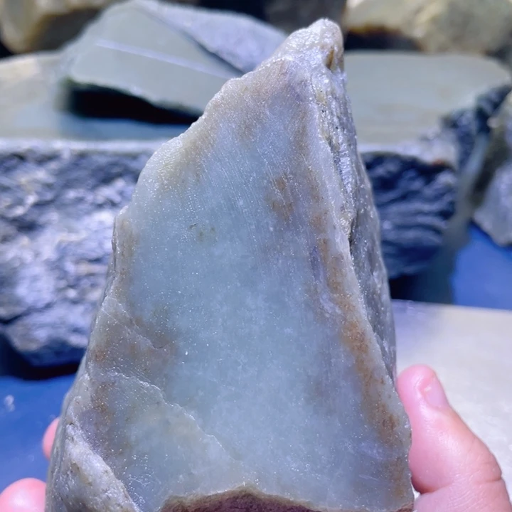 和田玉未镶嵌珠宝半成品