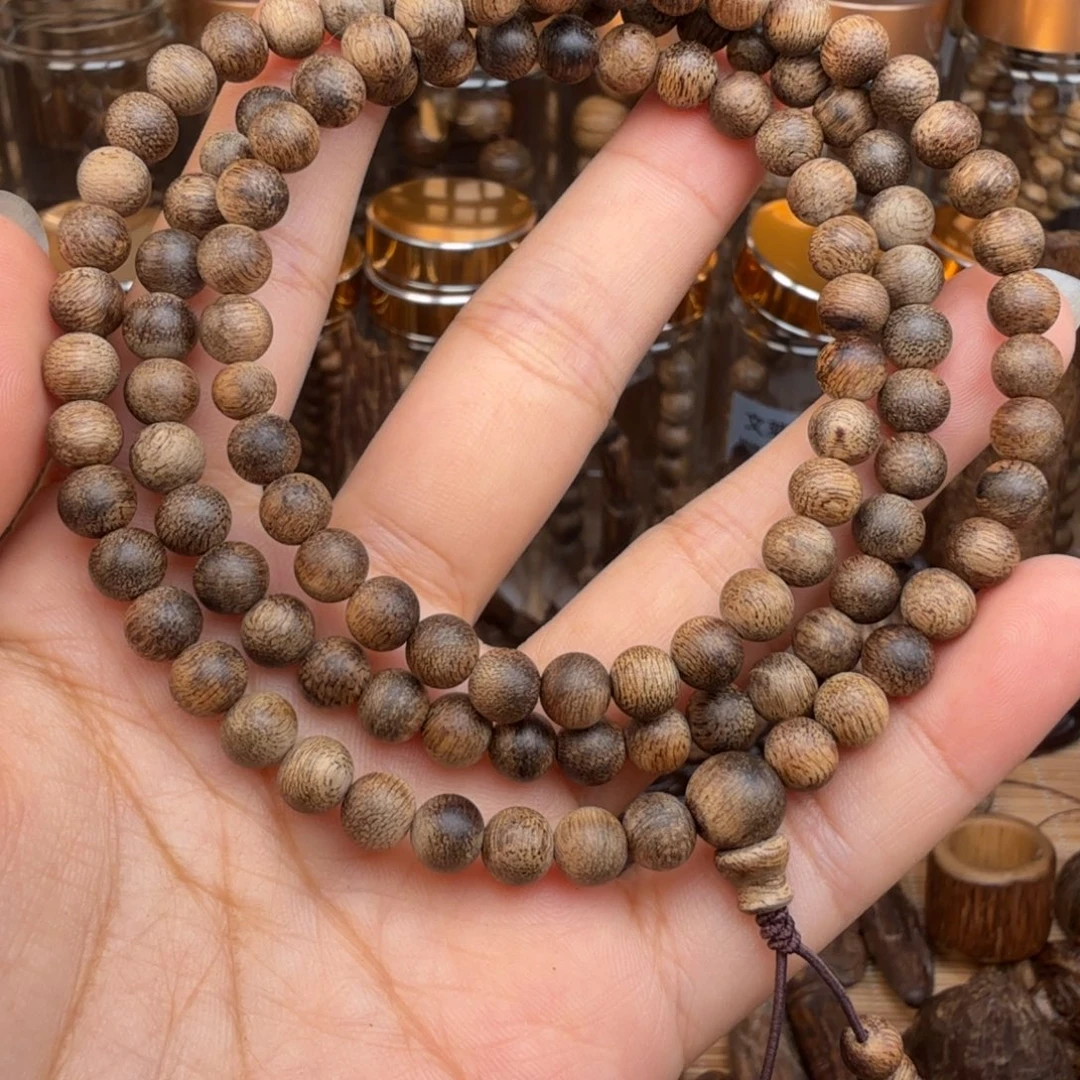 沉香沉香碎屑文莱 0.6 的 13 克