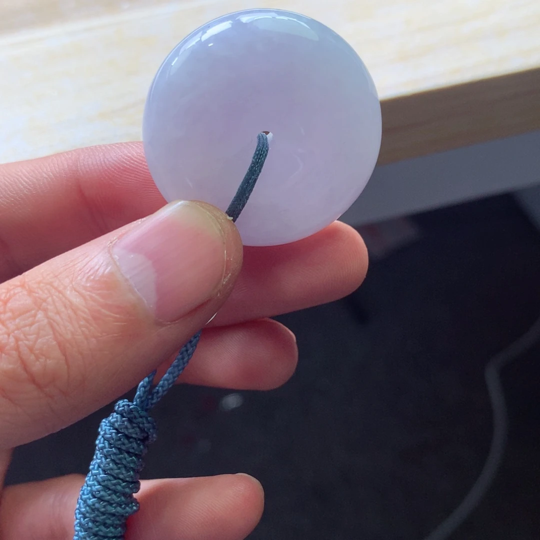 翡翠颈饰未镶嵌吊坠