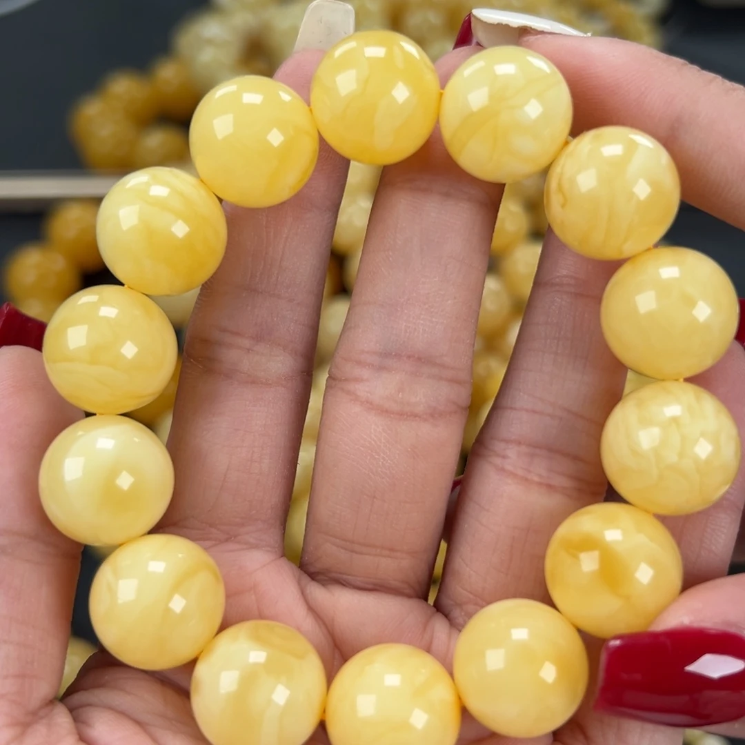 琥珀未镶嵌手链30.7克