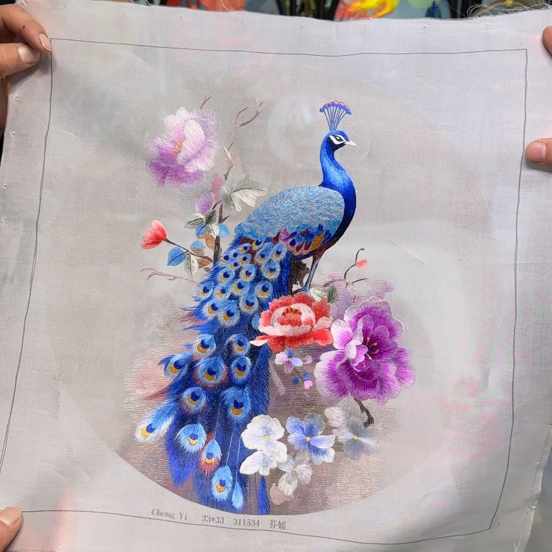 刺绣刺绣工艺精湛