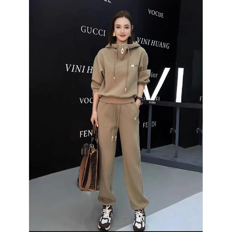 欧货高级时尚休闲套装女减龄宽松显瘦连帽卫衣两件套潮洋气气质