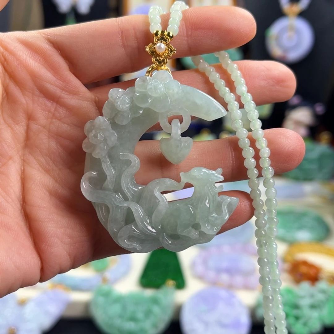 琪***宝颈饰未镶嵌翡翠天然翡翠