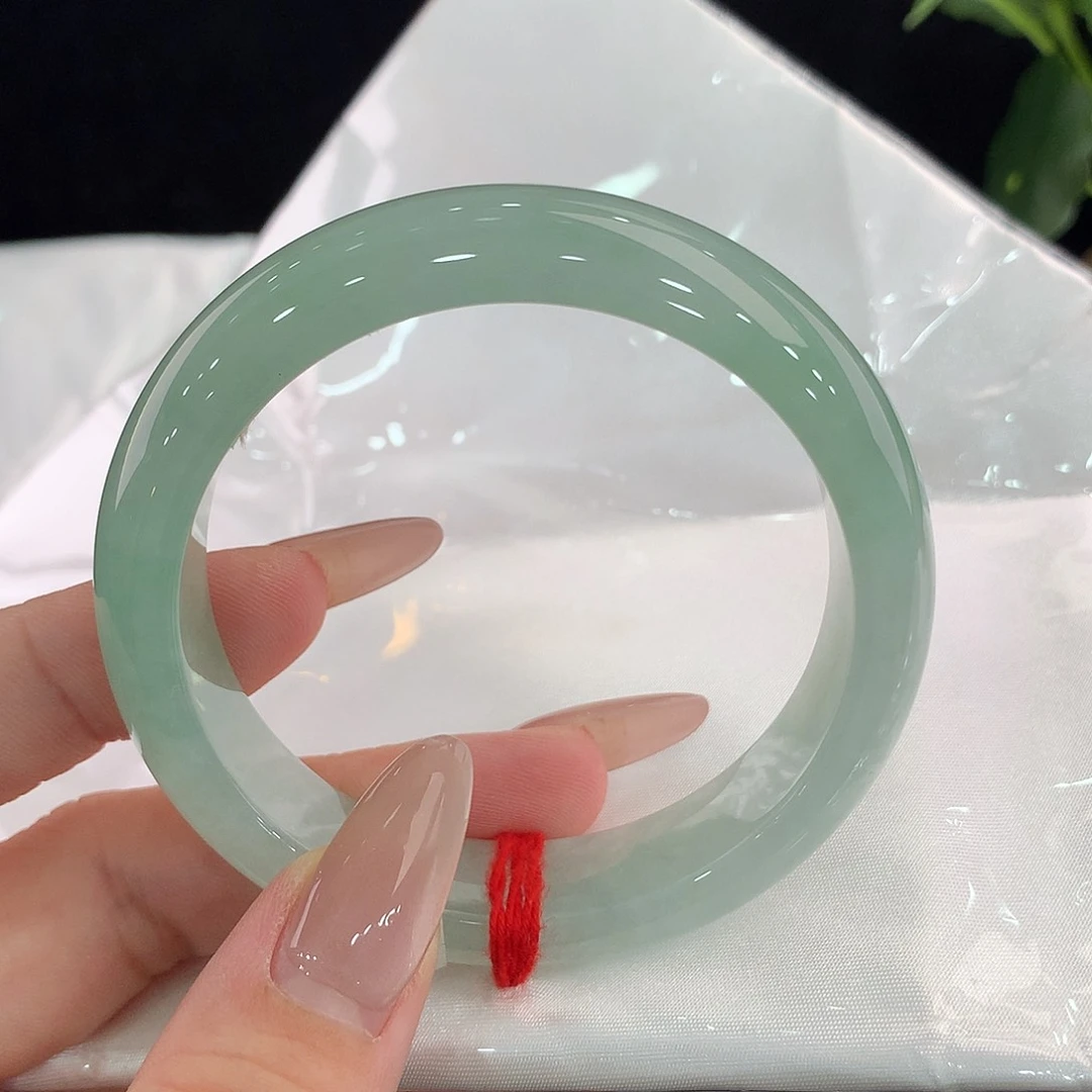 翡翠手镯未镶嵌正53/54