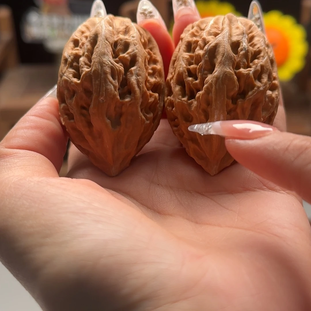 文玩核桃把件关东木子楸百核43瑕疵