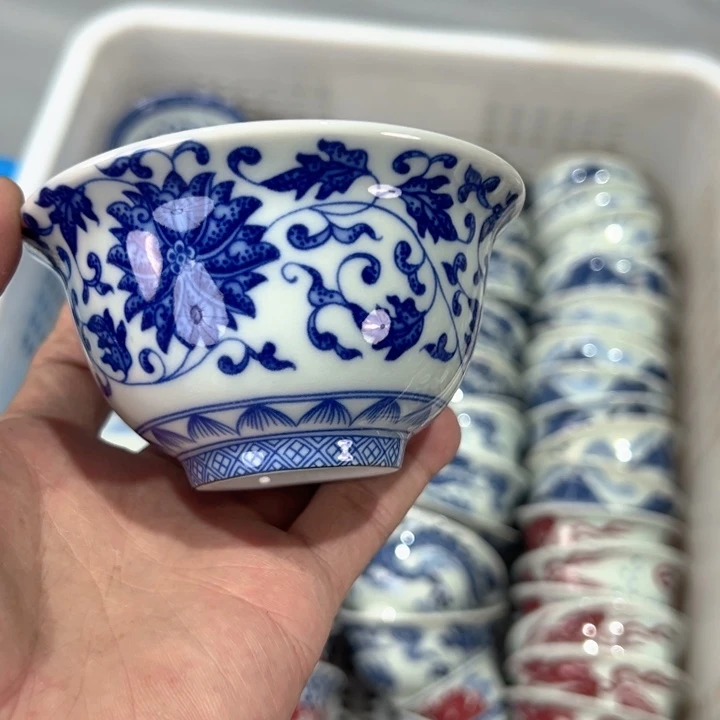 瓷片白青花缠枝莲压手杯全品