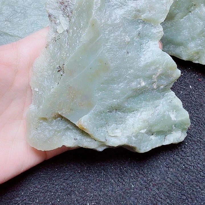 未镶嵌和田玉（糖玉）珠宝半成品