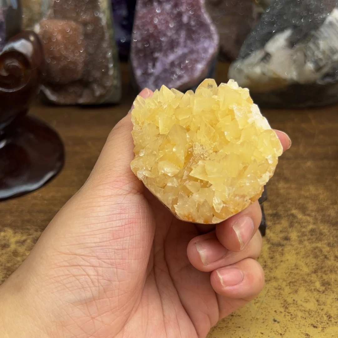 晶体大型摆件未镶嵌