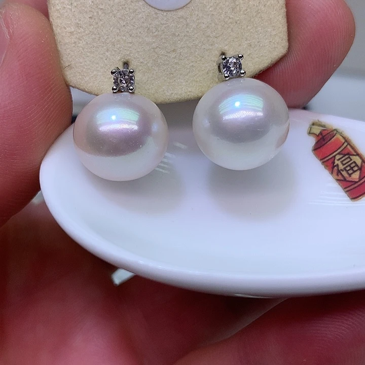 银S925镶嵌耳饰淡水珍珠