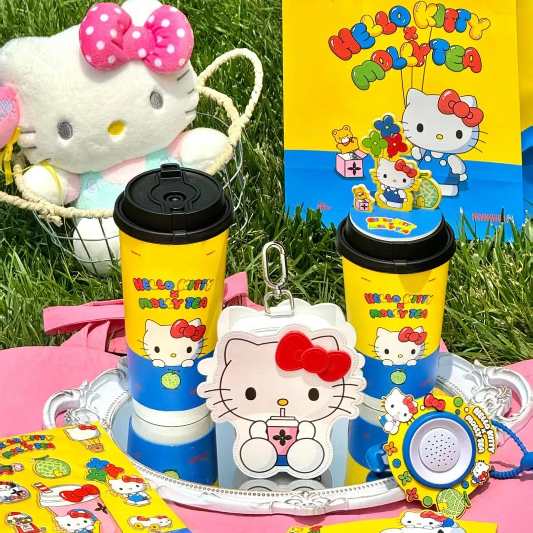 茉莉奶白联名Hello Kitty周边零钱包御守挂件小喇叭香卡立牌贴纸