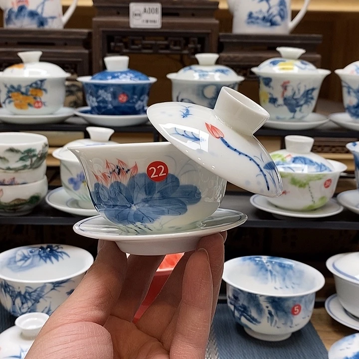 手绘微瑕荷花盖碗