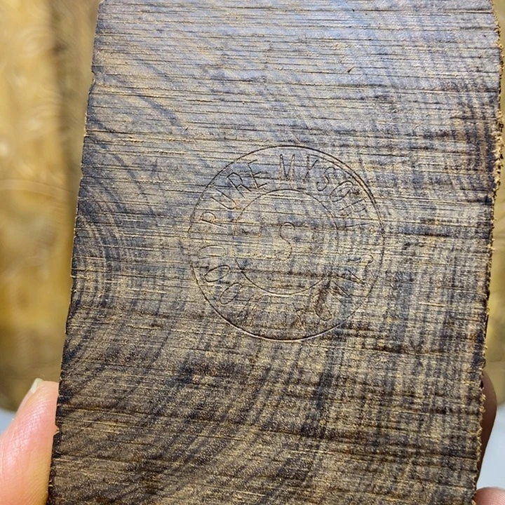 用***3木老山檀木料木料