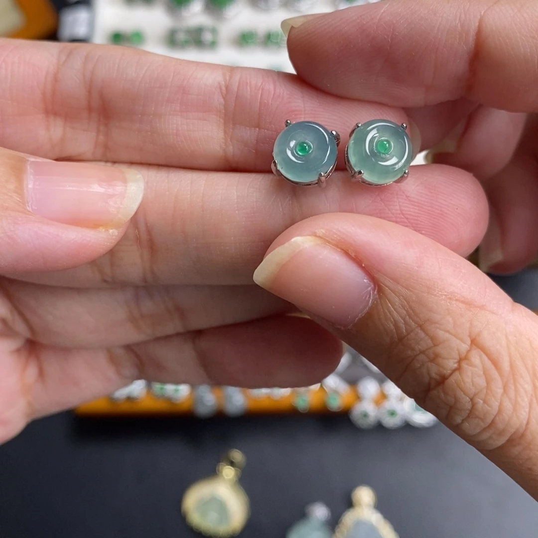 未镶嵌挂件翡翠翡翠