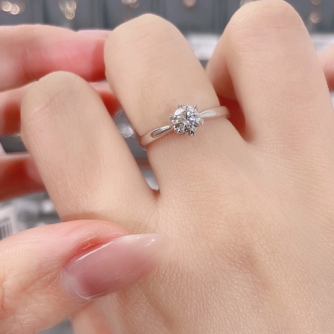 天然钻石戒指/指环18K金镶嵌A19060069