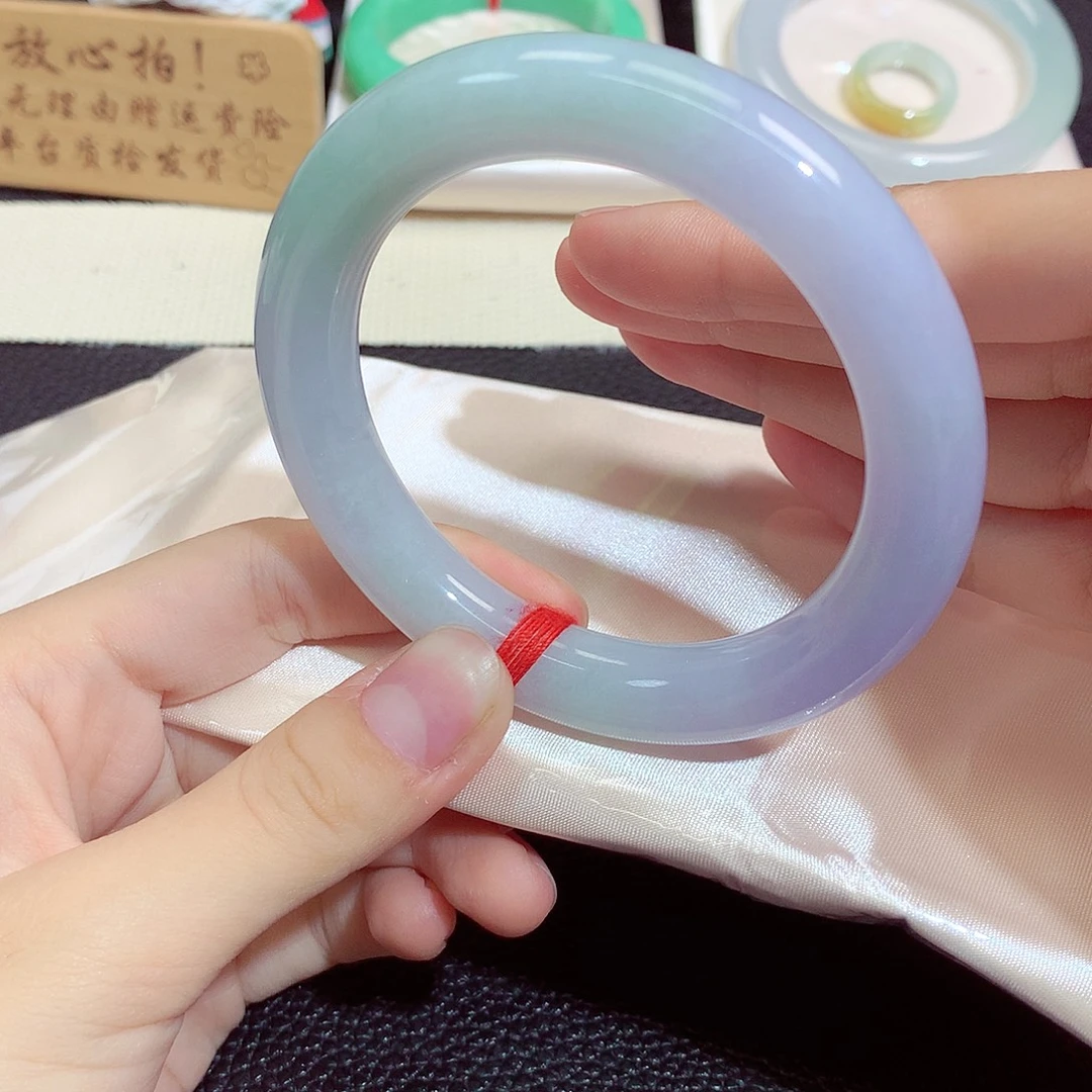 翡翠未镶嵌手镯1264