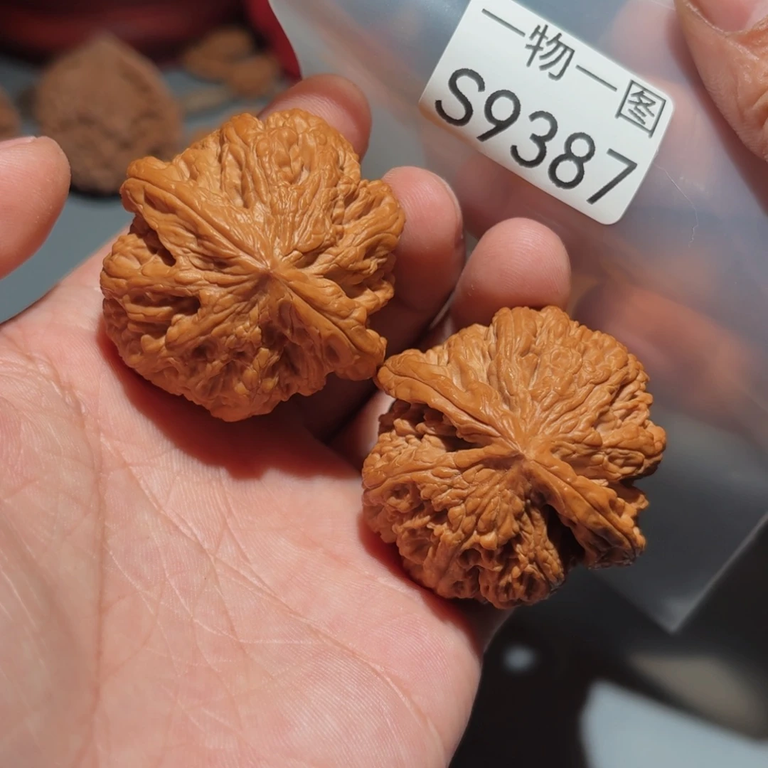 文玩核桃把件粗筋