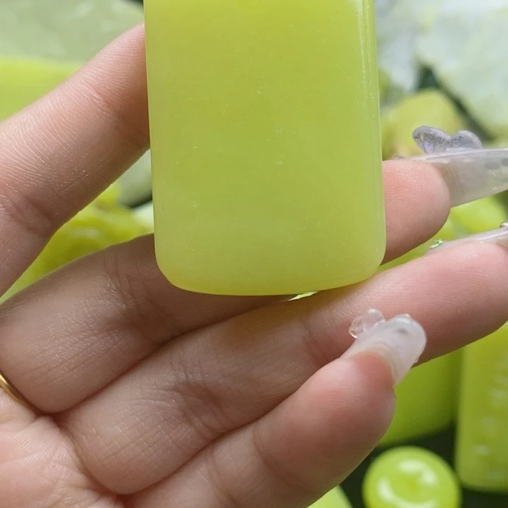 新***石材新疆若羌无事牌