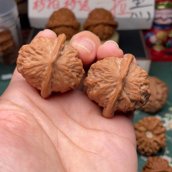 【闪购商品】把件文玩核桃风*样37全品瓷娃娃