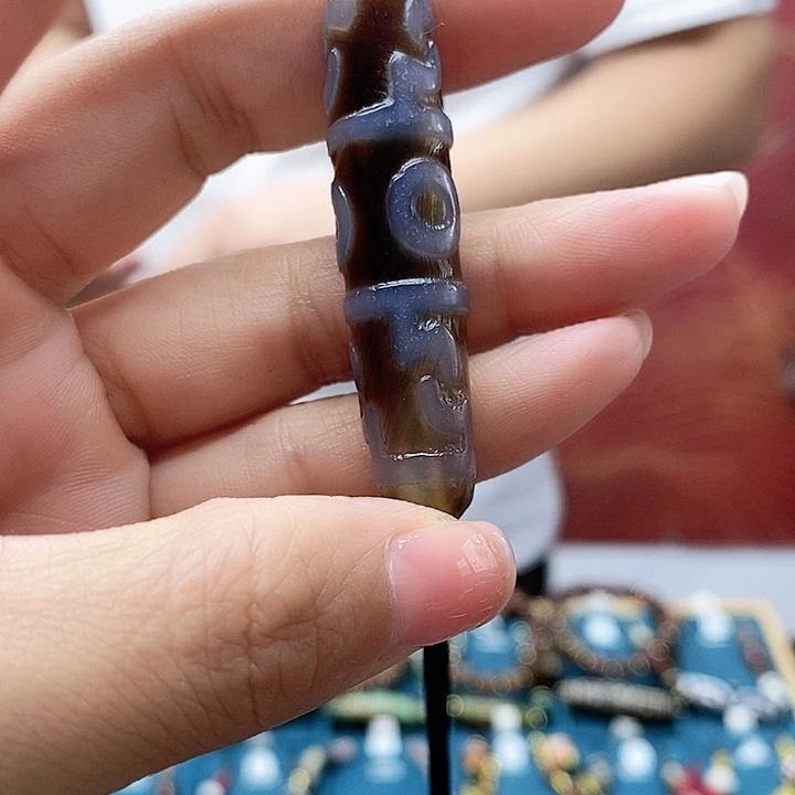 玛瑙/玉髓颈饰合金