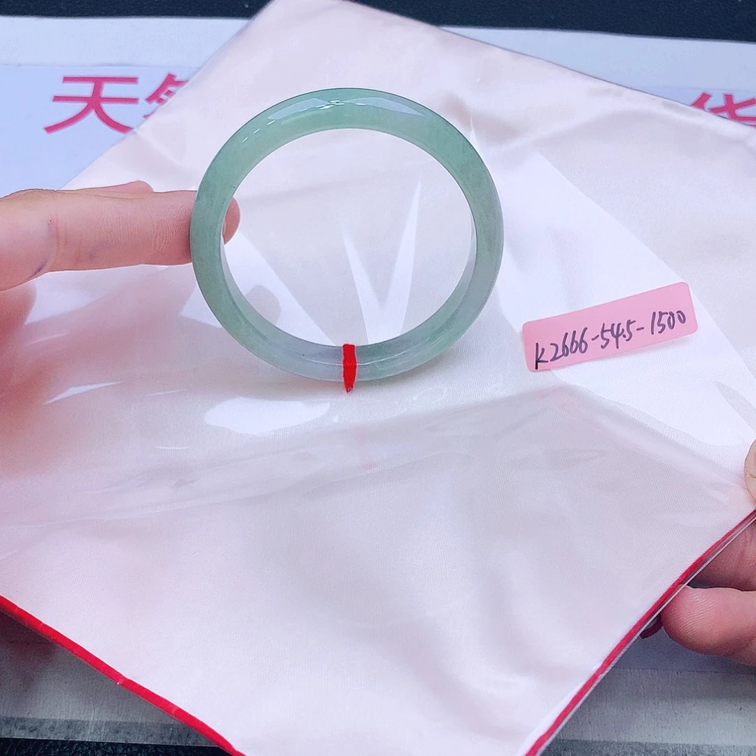未镶嵌手镯翡翠翡翠