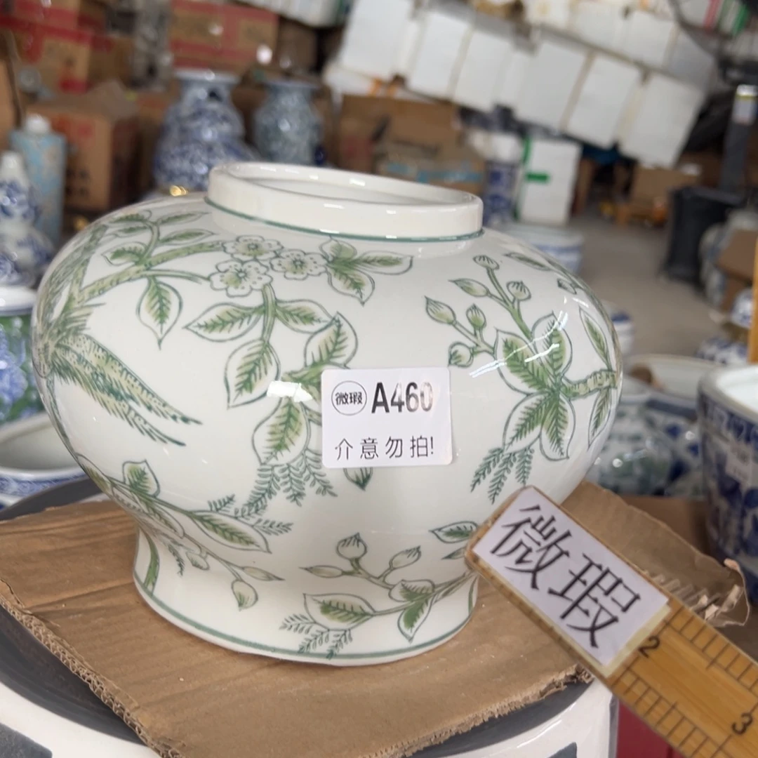 微瑕青花瓷器值得厚爱