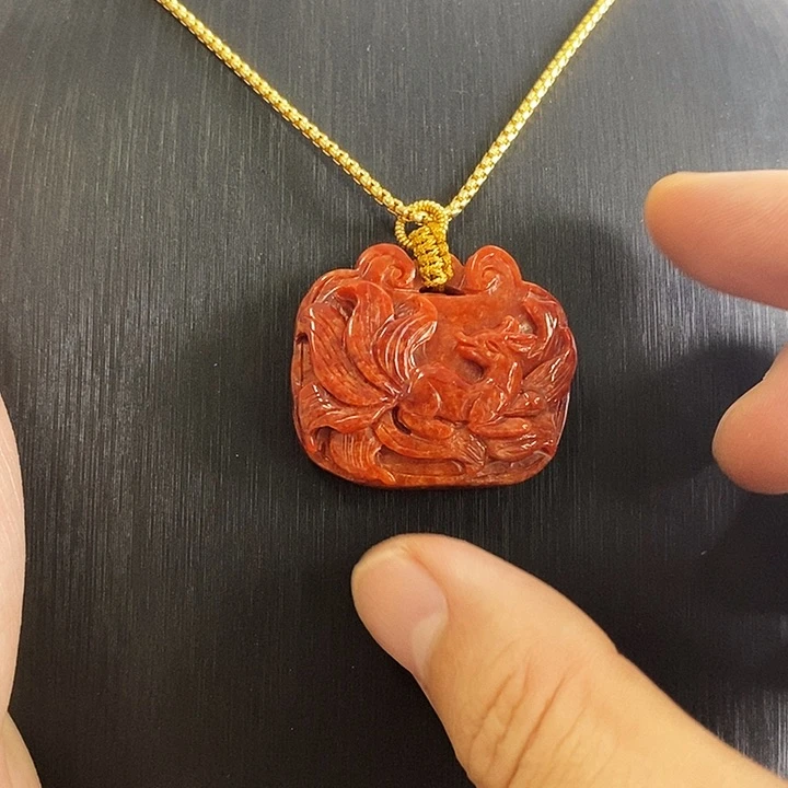 翡翠未镶嵌颈饰吊坠