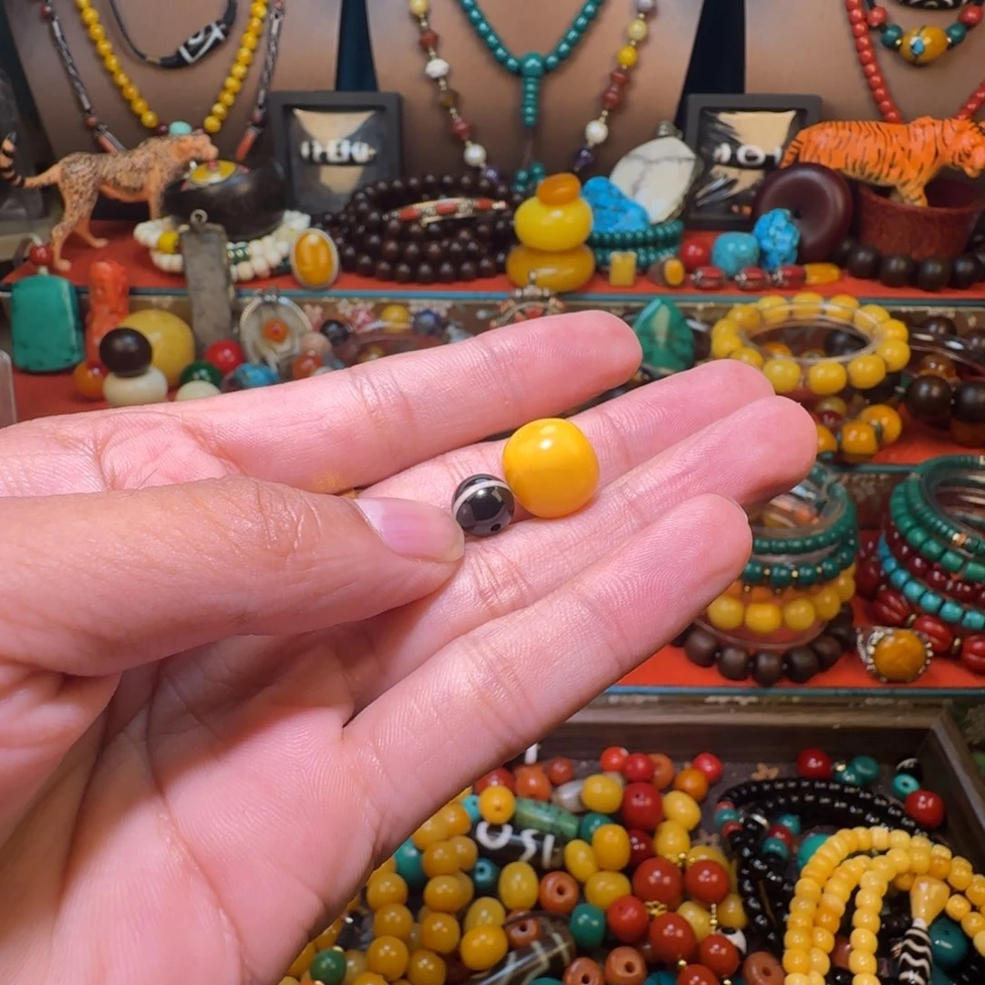 ****白玉菩提吊坠大年份买密麻辣