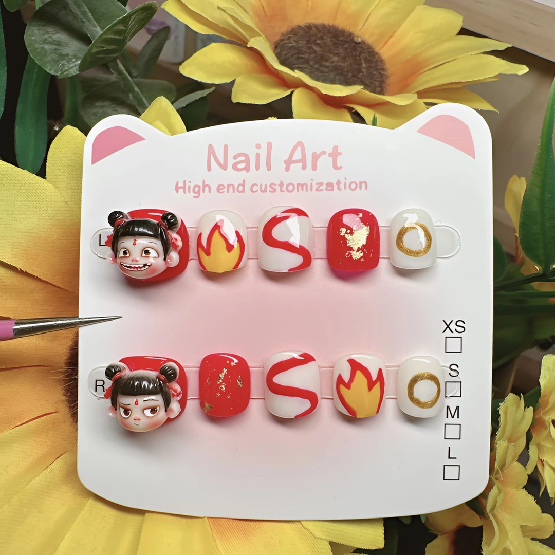 卡通可爱哪吒手工穿戴甲短款女孩指甲贴片美甲