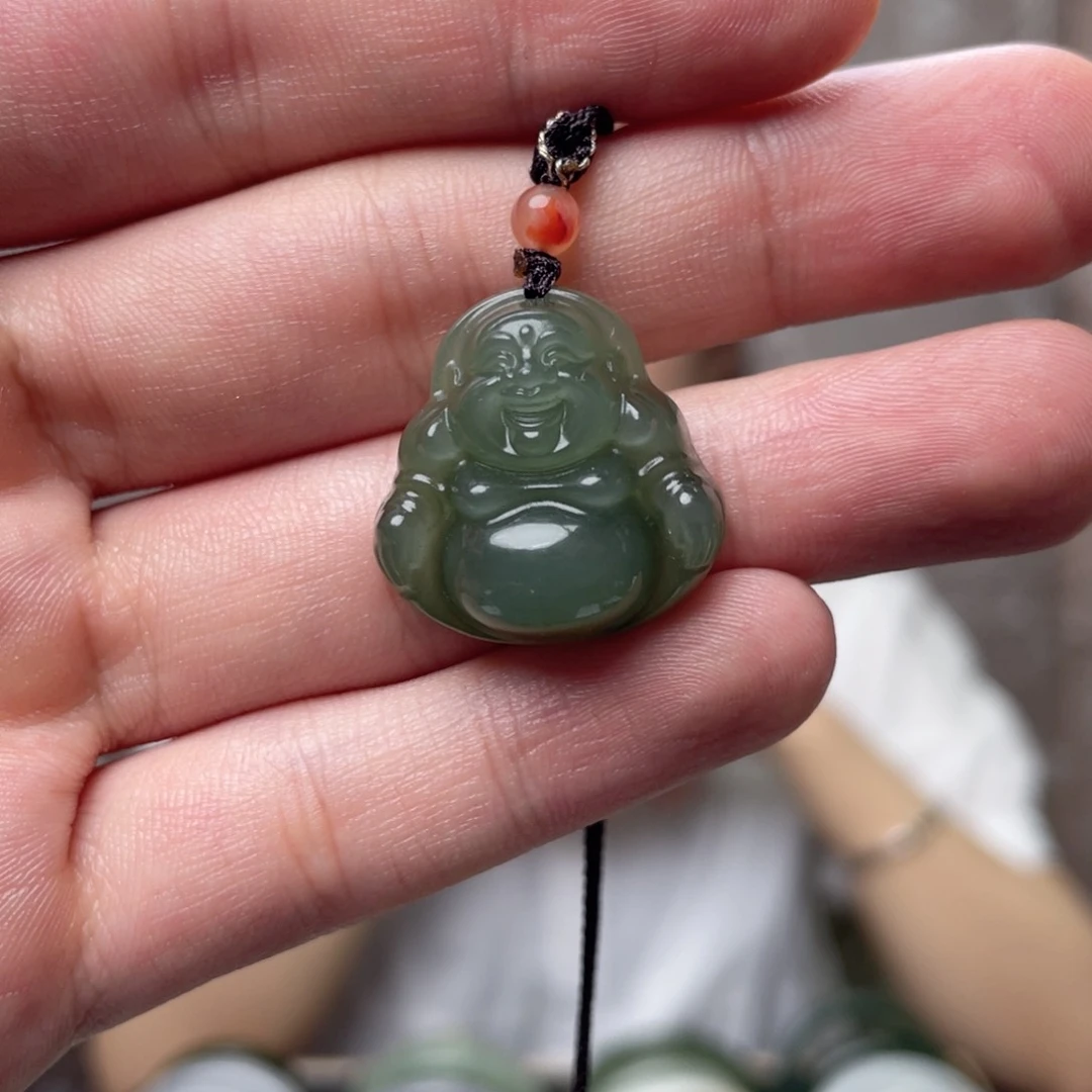 和田玉未镶嵌吊坠(赠链)和田玉沙枣青佛公吊坠