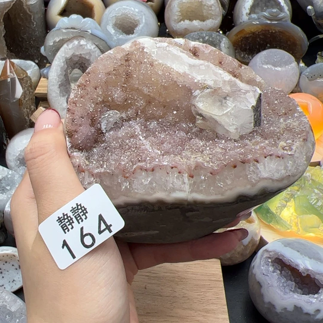未镶嵌大型摆件（非配饰）水晶?**?164