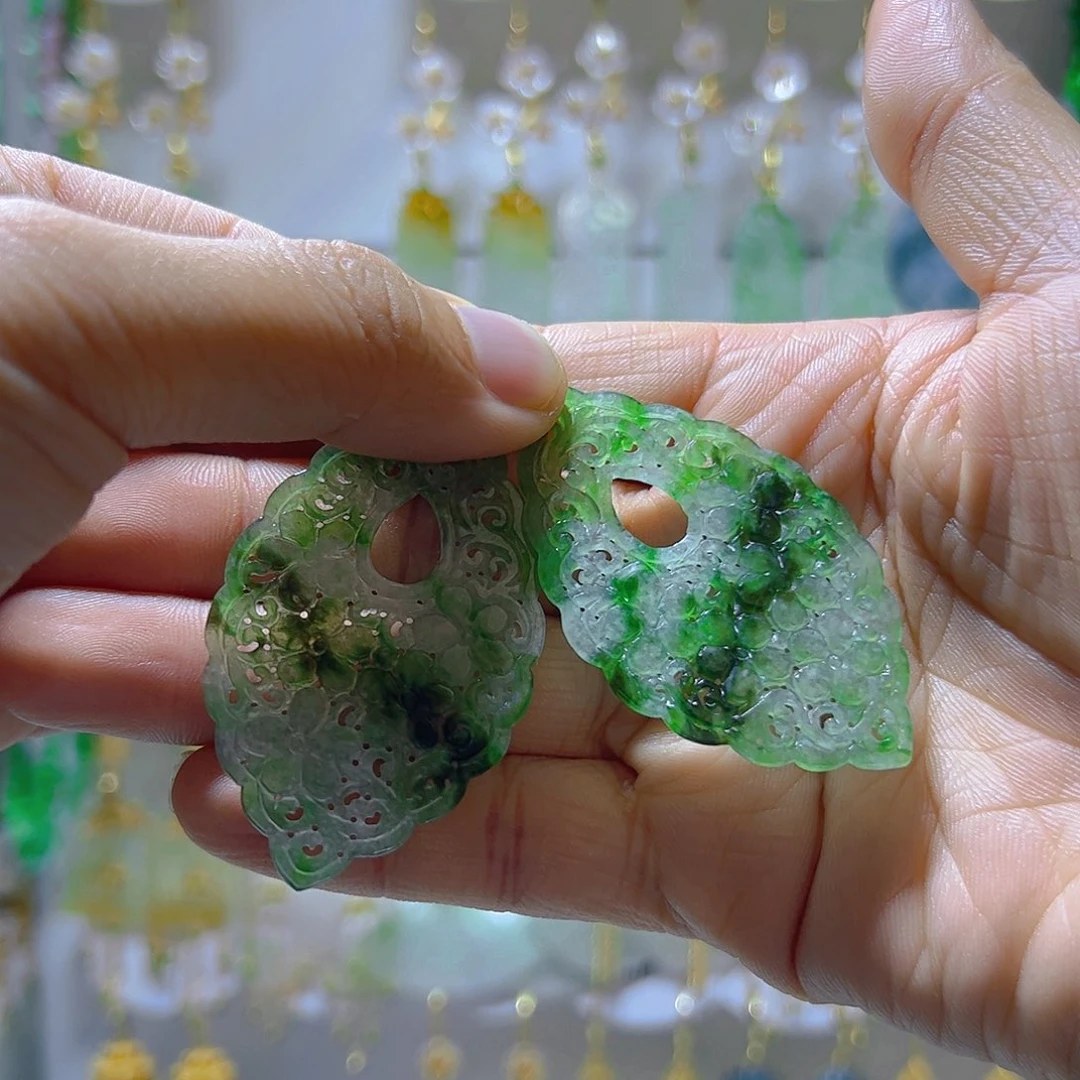 未镶嵌翡翠耳饰咕*嘟