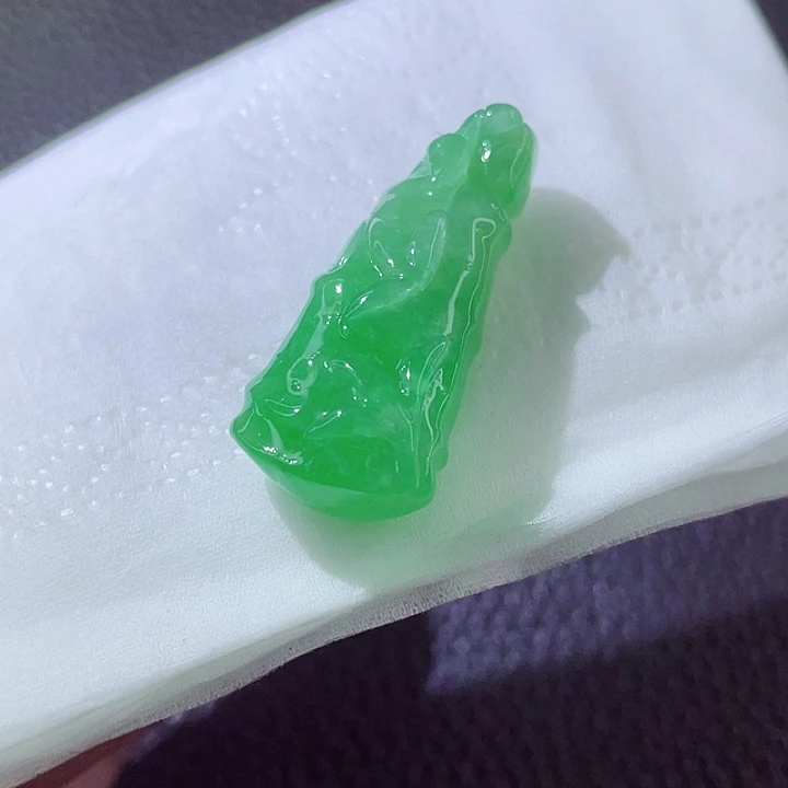 定制翡翠未镶嵌翡翠