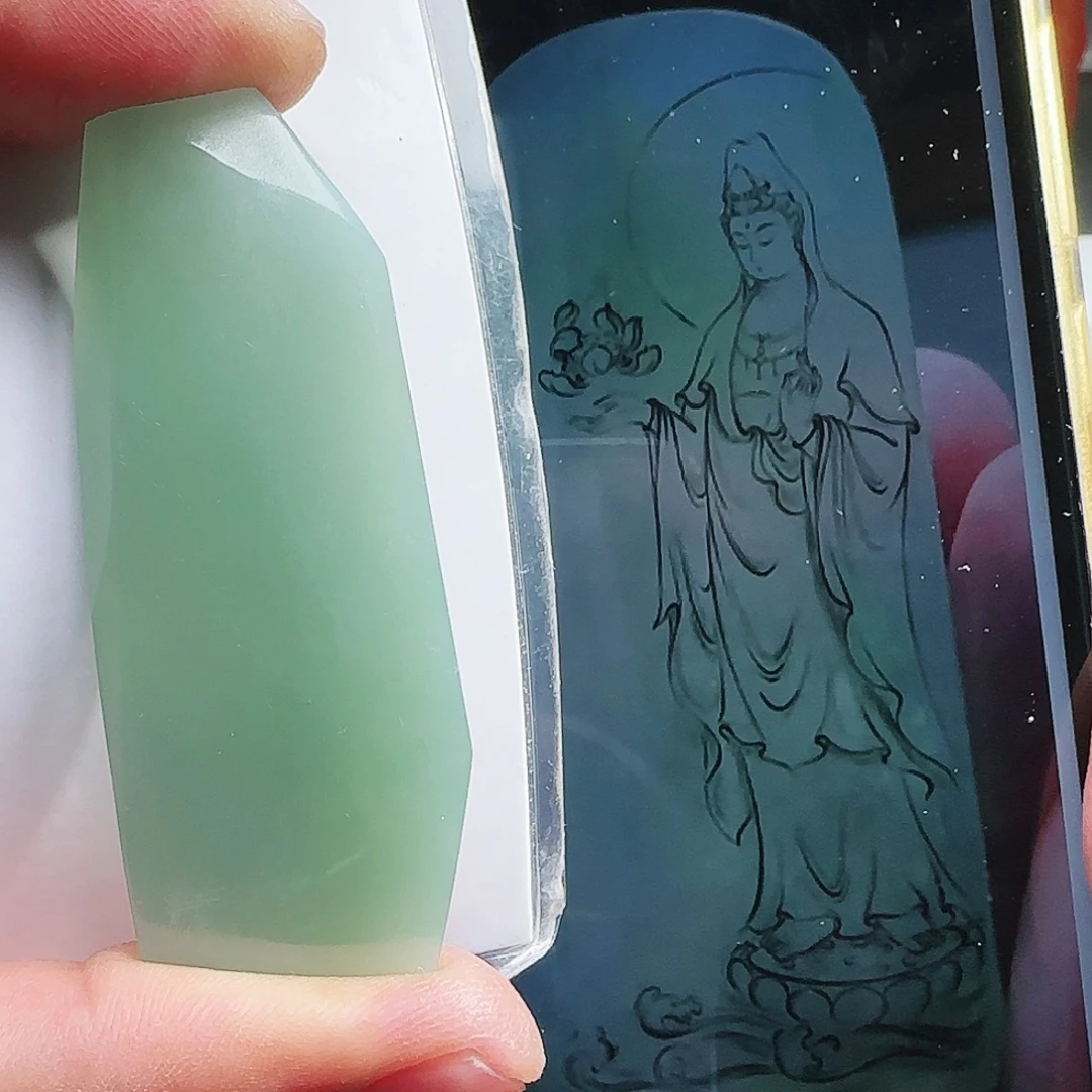 定制翡翠未镶嵌翡翠