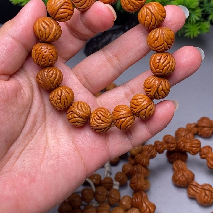 蒙***哥桃核手串柳叶单圈