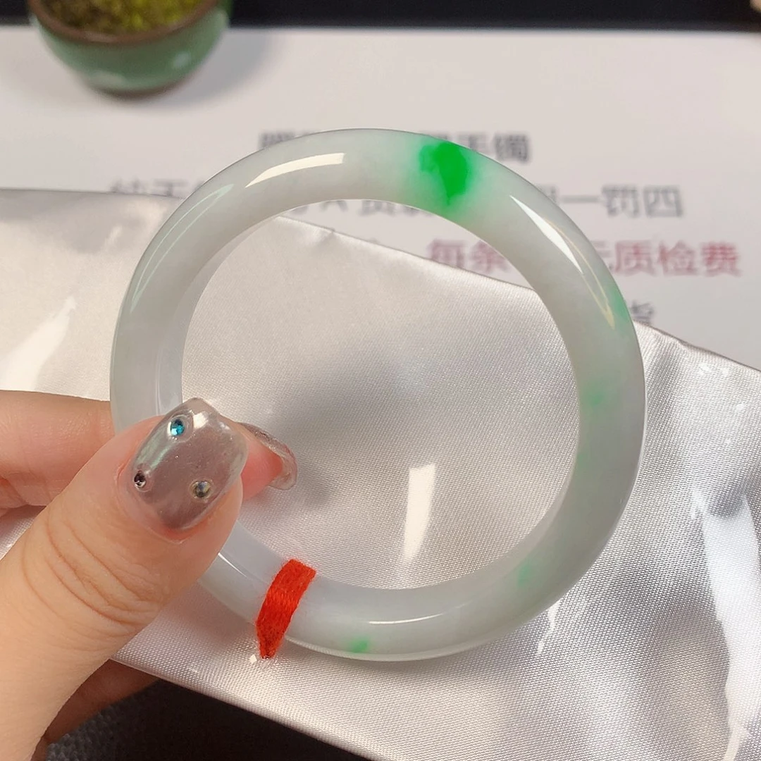 翡翠手镯未镶嵌缅甸天然1428