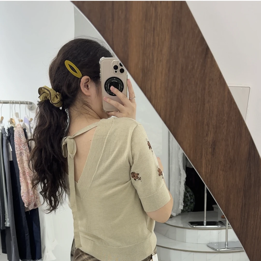 【姜】姜色加咖色配色，秋冬风味感发圈