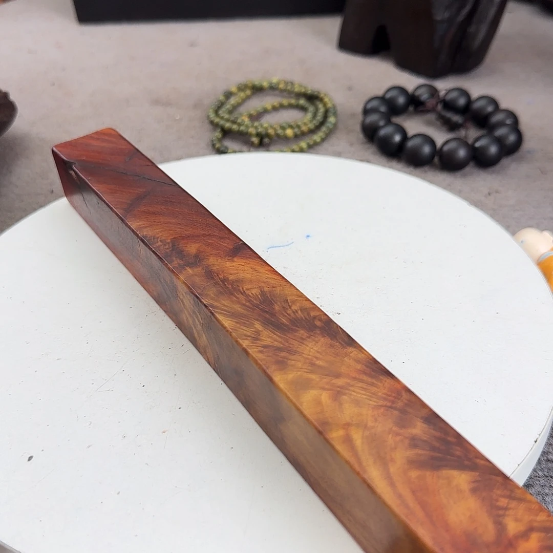 大果紫檀（缅甸花梨）森****材