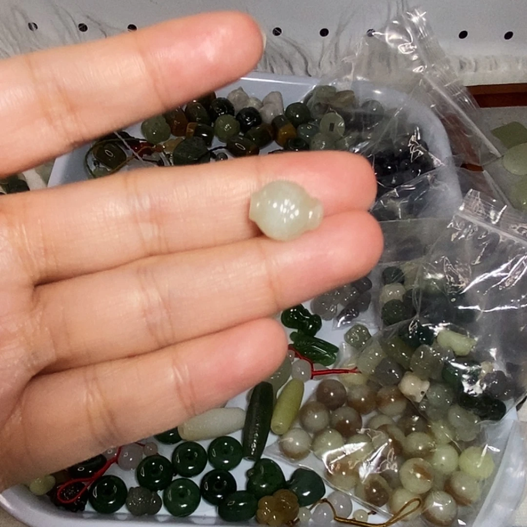 和田玉未镶嵌手链有棉不退不换